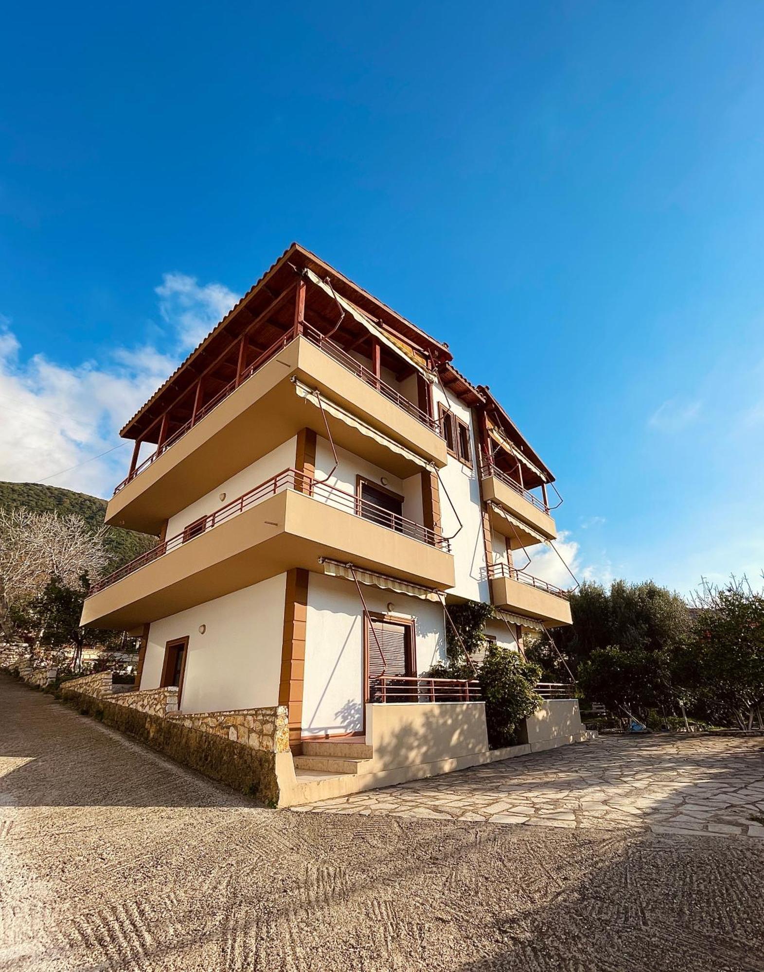 Vila Toskaj Apartment Vlore Exterior photo